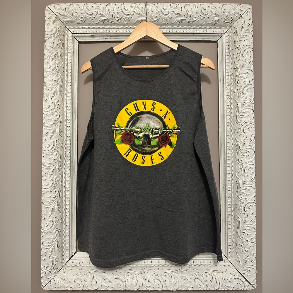 Guns N' Roses Graphic Tank Top ❣️